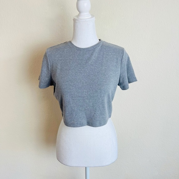 Rio Of Stars Basic Essentials Light Grey Short Sleeve Stretch Crop Top T-Shirt - Picture 1 of 5